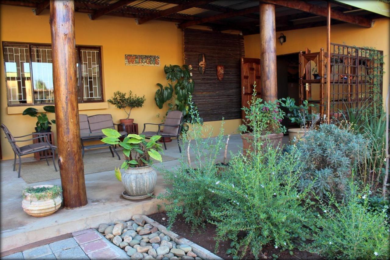 Aqua Terra Guest House ไลเดนเบิร์ก ภายนอก รูปภาพ